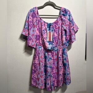 Women’s Pink Floral Stretchy Romper size large